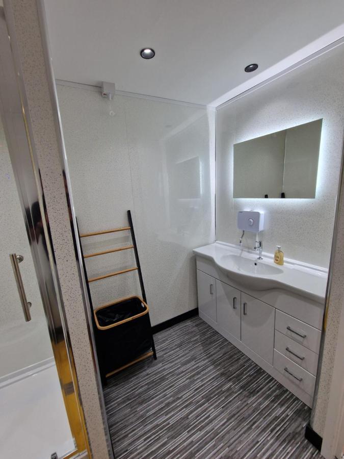 Balco Plaza Studio Nottingham Bagian luar foto