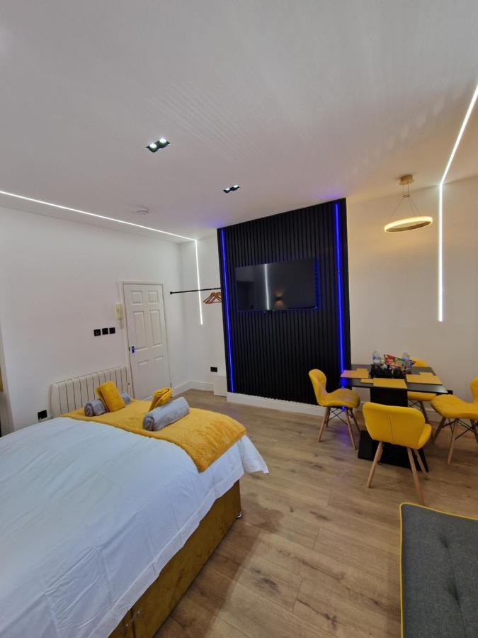 Balco Plaza Studio Nottingham Bagian luar foto