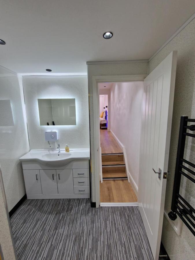 Balco Plaza Studio Nottingham Bagian luar foto