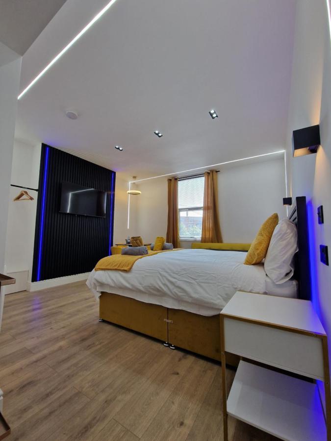 Balco Plaza Studio Nottingham Bagian luar foto